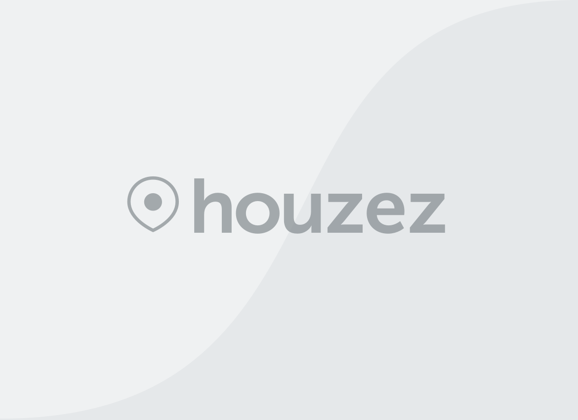 FULLY RENOVATED TAMAN PERLING!